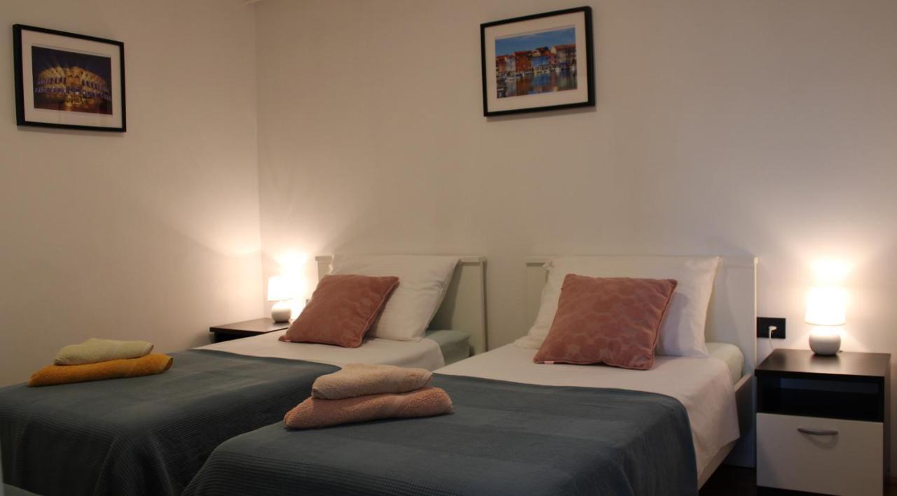 Villa Rosa With Yard And Children'S Playground Tar-Vabriga 외부 사진