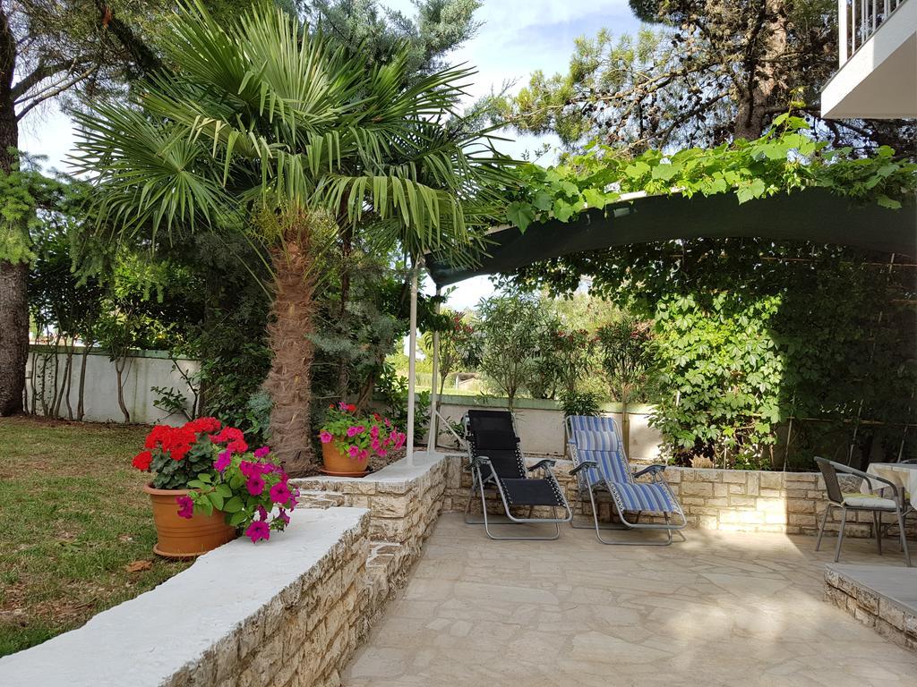 Villa Rosa With Yard And Children'S Playground Tar-Vabriga 외부 사진